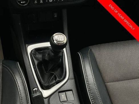 Used 2016 Toyota Corolla S Premium image 18