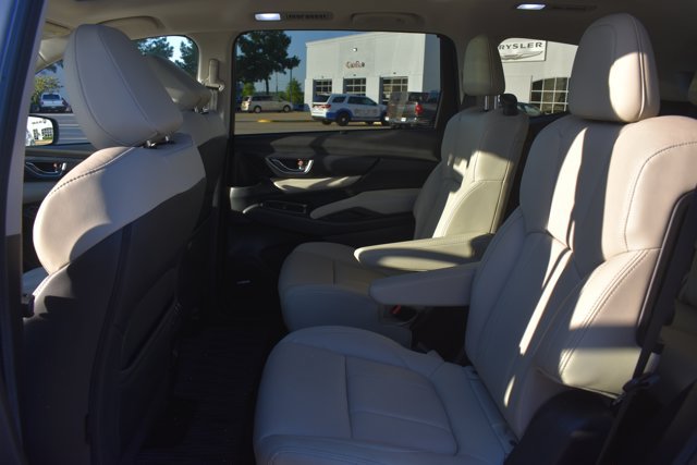 Used 2020 Subaru Ascent Limited w/ Technology Package AWD/4WD image 16