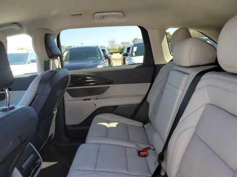 New 2026 Lincoln Nautilus Premier AWD/4WD image 10