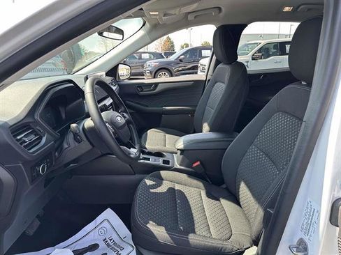 Used 2023 Ford Escape Active w/ Tech Pack #1 AWD/4WD image 10