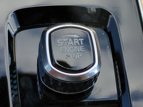 New 2026 Volvo XC90 B6 Plus image 27