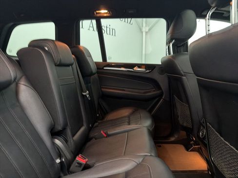 Used 2017 Mercedes-Benz GLS 450 4MATIC image 29