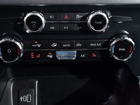 New 2026 Ford F150 XLT w/ Equipment Group 302A MID image 28