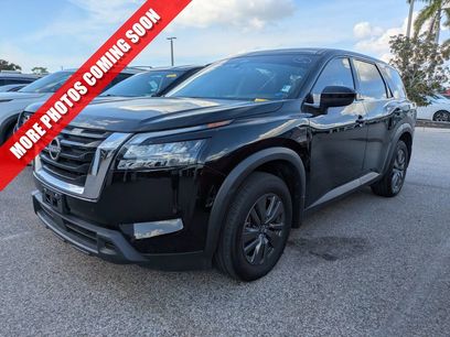 Certified 2024 Nissan Pathfinder S