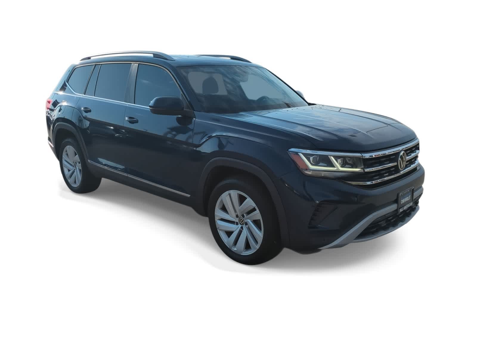 Used 2021 Volkswagen Atlas SEL AWD/4WD image 2