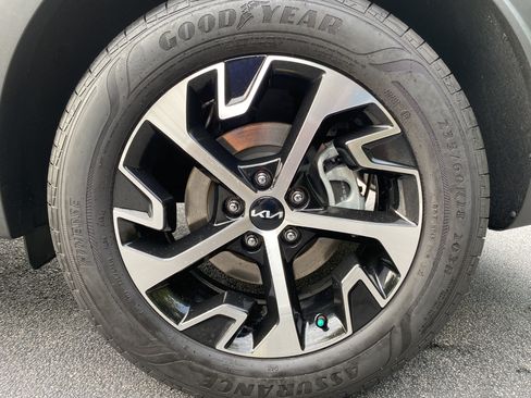 Used 2023 Kia Sportage EX w/ EX Premium Package AWD/4WD image 41