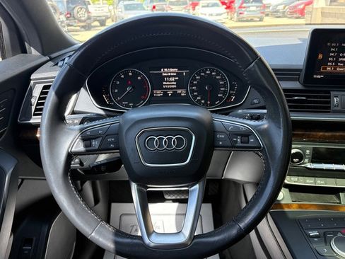 Used 2018 Audi Q5 2.0T Premium w/ Convenience Package AWD/4WD image 20