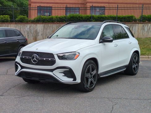 Certified 2025 Mercedes-Benz GLE 350 4MATIC image 7