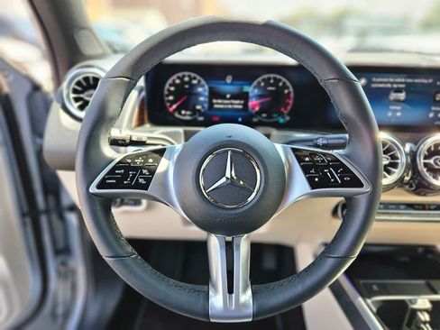 Certified 2026 Mercedes-Benz GLB 250 4MATIC image 27