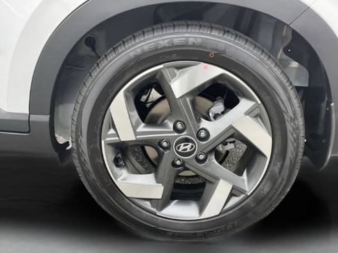 New 2026 Hyundai Venue SEL FWD image 45