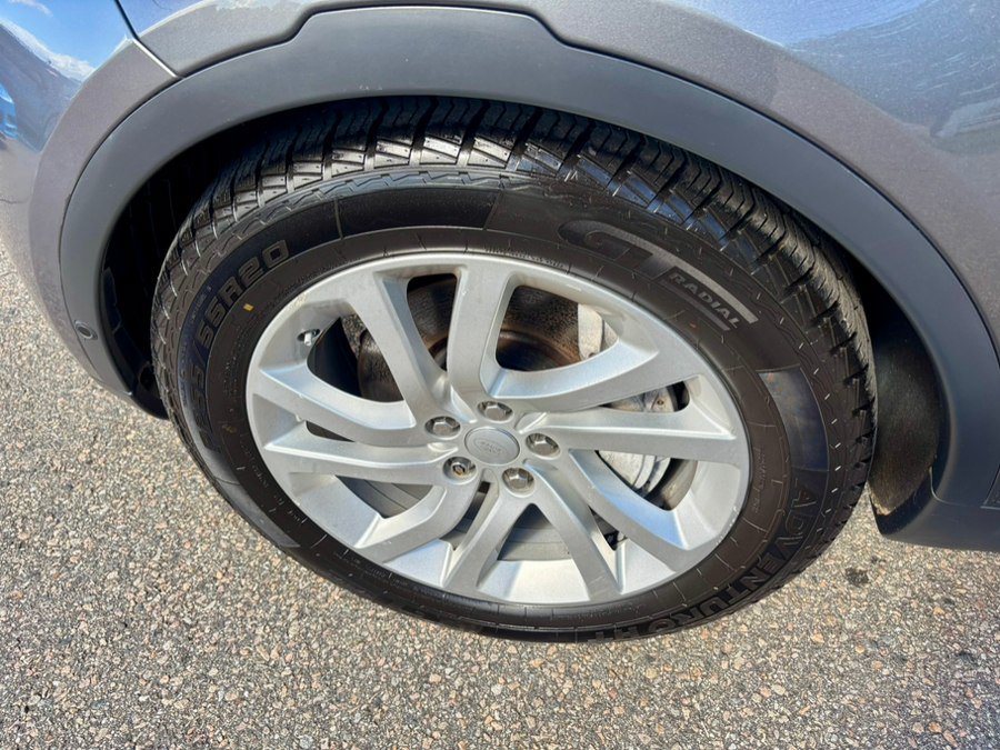 Used 2018 Land Rover Discovery HSE AWD/4WD image 41