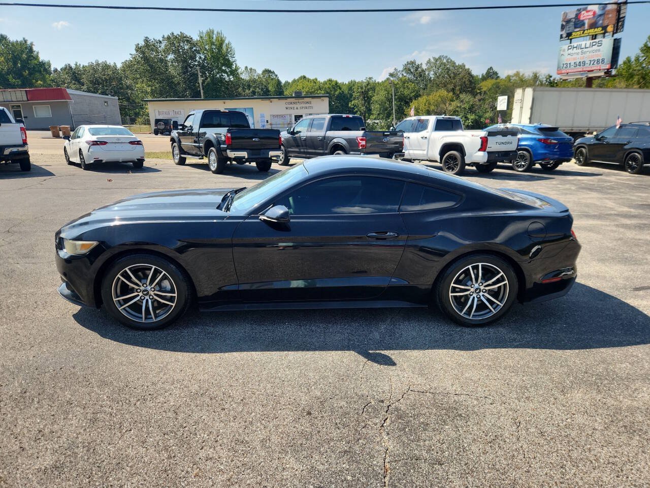 Used 2016 Ford Mustang Coupe RWD image 1