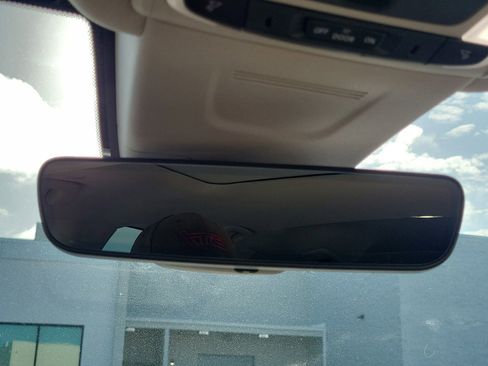 Used 2025 Honda CR-V EX-L image 26