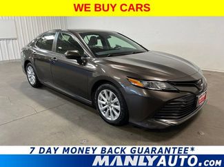 Used 2018 Toyota Camry LE FWD video 1