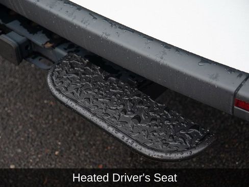 Used 2025 Mercedes-Benz Sprinter 2500 image 22