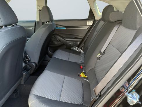 New 2026 Kia Seltos LX image 13