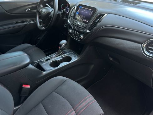 Used 2024 Chevrolet Equinox RS FWD image 31