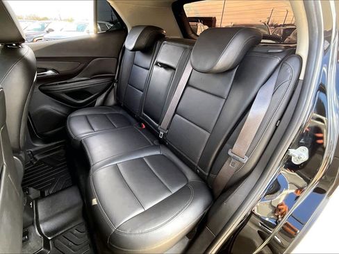 Used 2019 Buick Encore Essence image 18