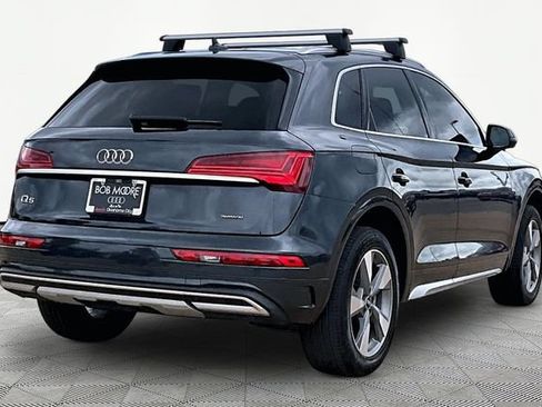 Used 2023 Audi Q5 Premium w/ Premium Plus Package AWD/4WD image 2