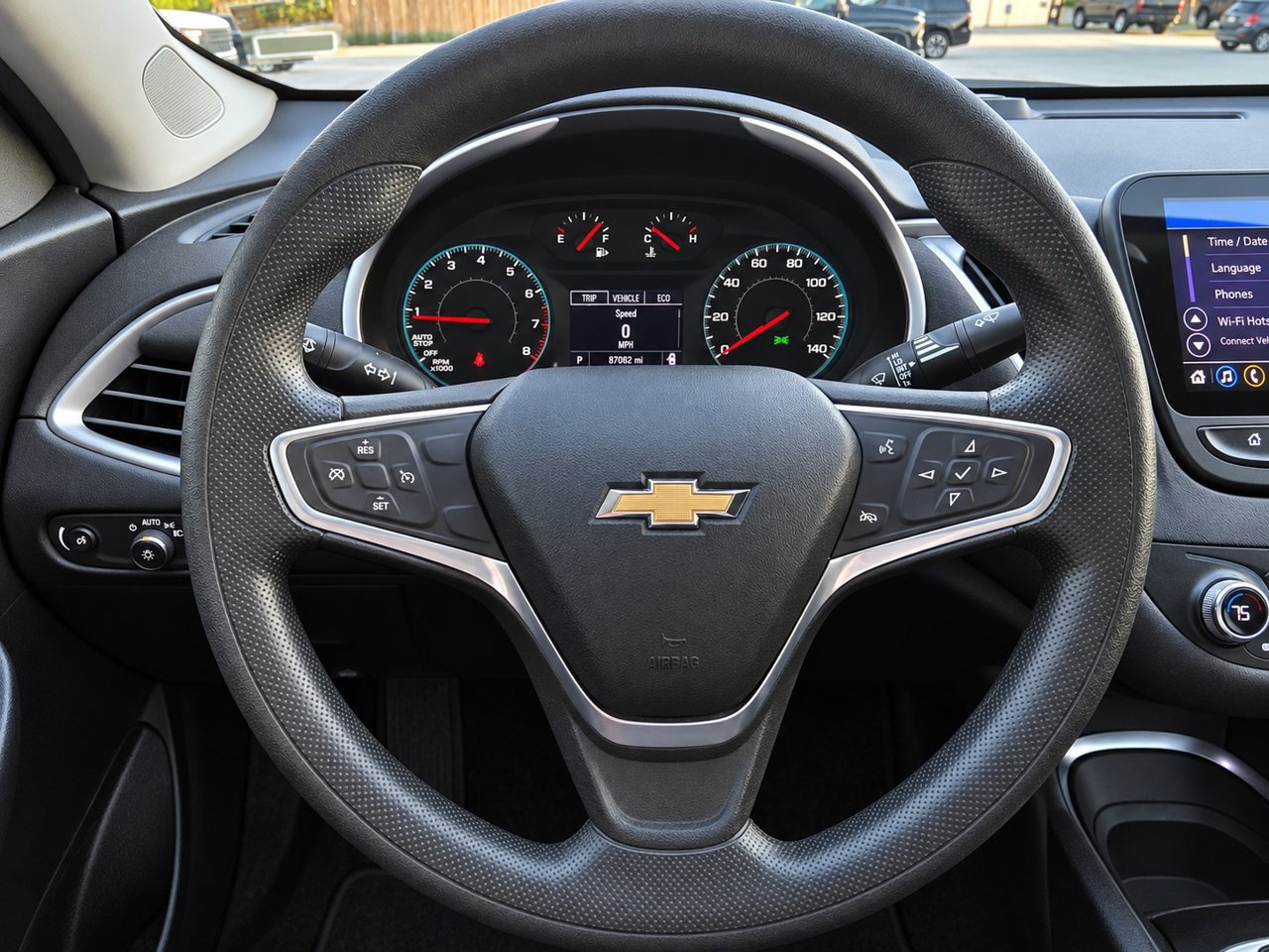 Certified 2022 Chevrolet Malibu LT FWD image 21