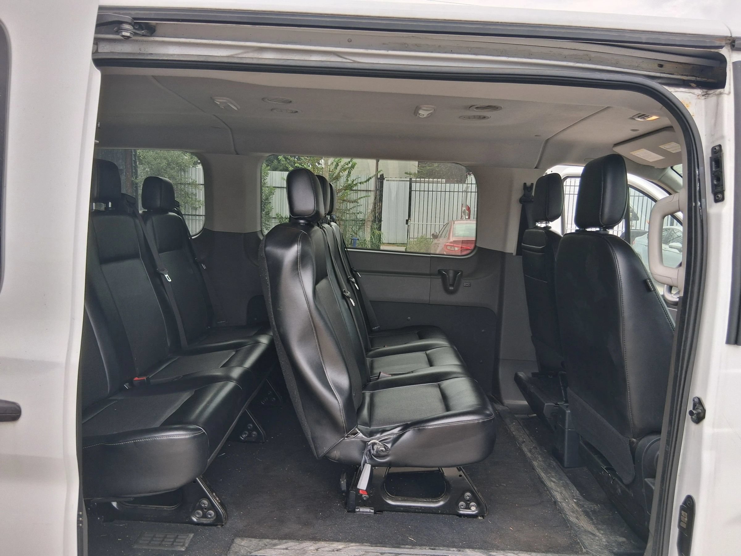Used 2020 Ford Transit 150 XL RWD image 25