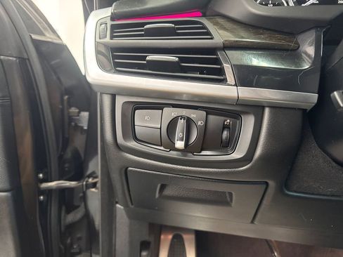 Used 2015 BMW X5 xDrive50i image 11