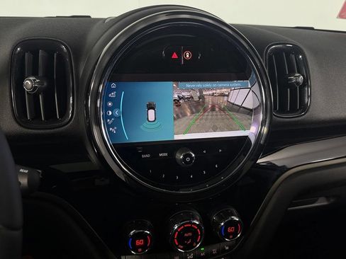 Used 2024 MINI Cooper Countryman S w/ Premium Package FWD image 17