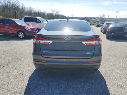 Used 2020 Ford Fusion SE image 5