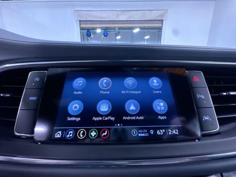 Used 2023 Buick Enclave Essence w/ Experience Buick Package AWD/4WD image 25