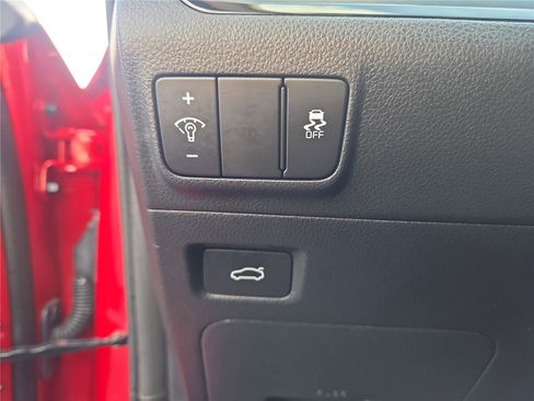 Used 2025 Kia K5 LXS image 14