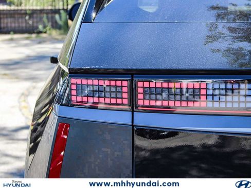 New 2025 Hyundai Ioniq 5 XRT AWD/4WD image 18