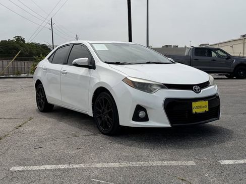 Used 2016 Toyota Corolla S Special Edition FWD image 2