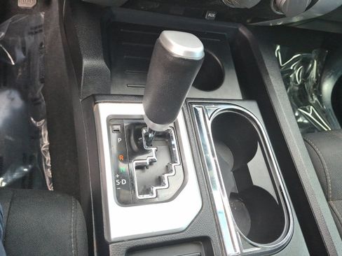 Used 2016 Toyota Tundra SR5 w/ SR5 Upgrade Package RWD image 23