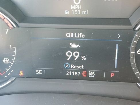 Used 2024 Cadillac XT5 Luxury AWD/4WD image 13