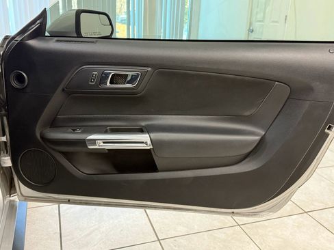 Used 2017 Ford Mustang GT w/ Black Accent Package image 19