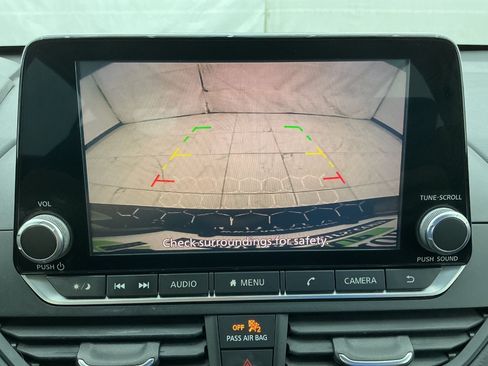 Used 2020 Nissan Altima 2.5 S FWD image 34