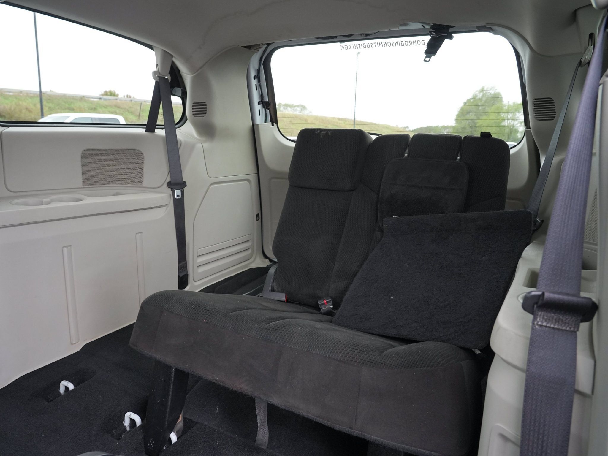 Used 2016 Dodge Grand Caravan SE w/ Quick Order Package 29E SE FWD image 24