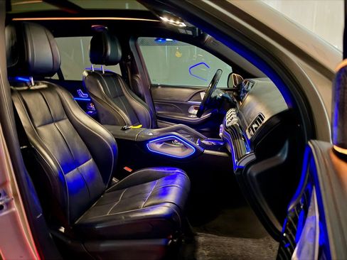 Used 2023 Mercedes-Benz Maybach GLS 600 4MATIC image 93