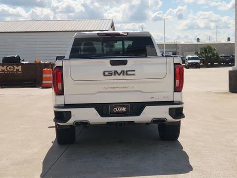 Used 2023 GMC Sierra 1500 Denali Ultimate AWD/4WD image 6