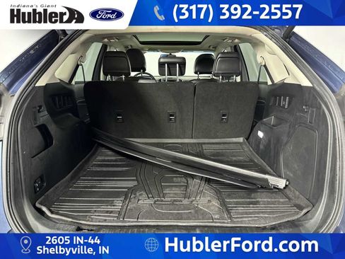 Used 2018 Ford Edge Titanium w/ Equipment Group 301A AWD/4WD image 23