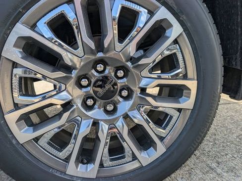 New 2026 GMC Sierra 1500 Denali Ultimate AWD/4WD image 6