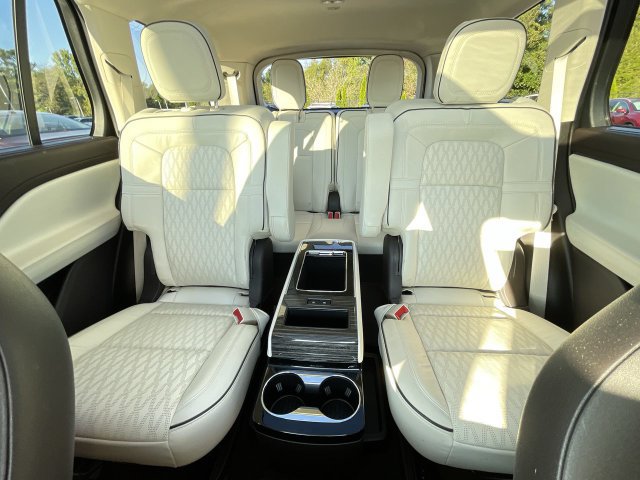 Used 2023 Lincoln Aviator Black Label w/ Jet Package AWD/4WD image 15