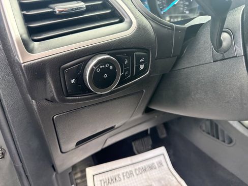 Used 2024 Ford Edge SEL w/ Convenience Package image 26