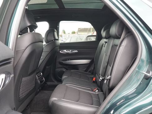 Used 2024 Genesis GV70 3.5T Sport AWD/4WD image 11