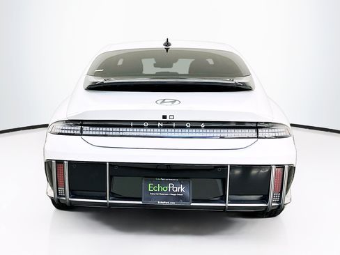 Used 2024 Hyundai Ioniq 6 SE AWD/4WD image 7