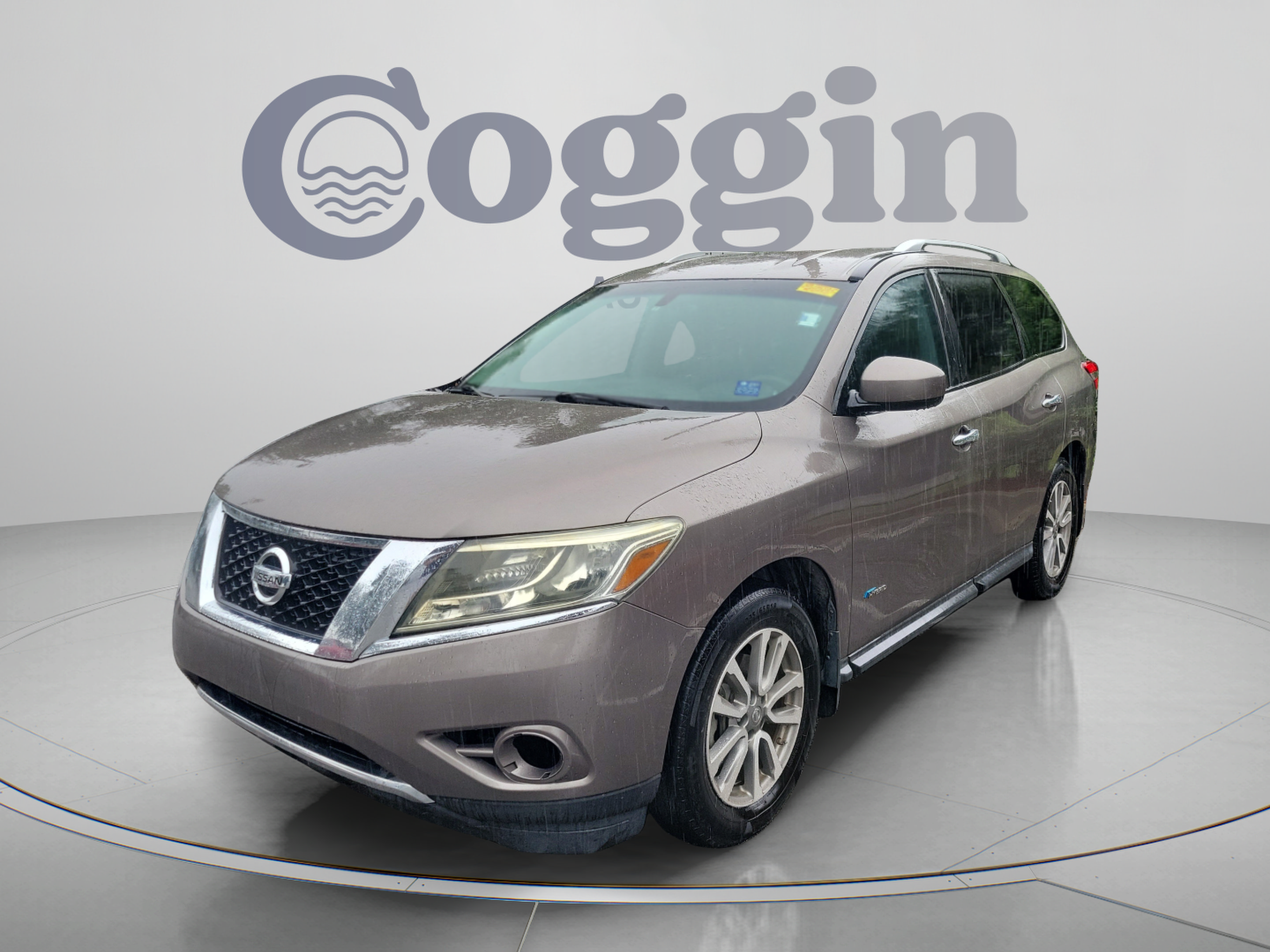 Used 2014 Nissan Pathfinder SV AWD/4WD image 1