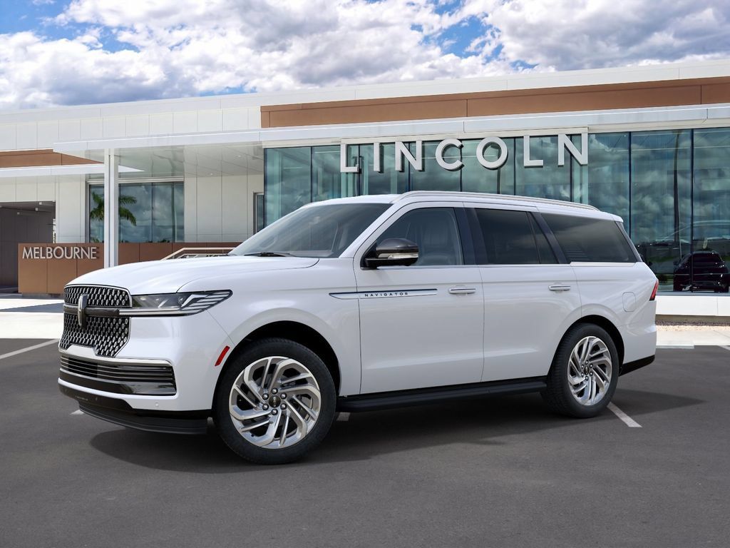 New 2027 Lincoln Navigator Premiere AWD/4WD image 1