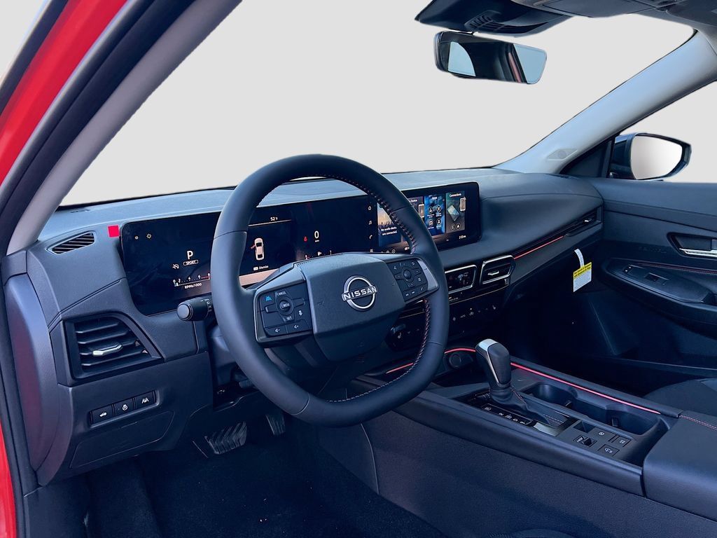 Used 2026 Nissan Sentra SR w/ SR Premium Package FWD image 9