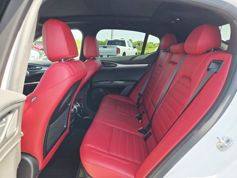 Used 2024 Alfa Romeo Stelvio Veloce AWD/4WD image 14
