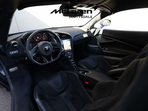 Used 2022 McLaren 720S Luxury RWD image 13